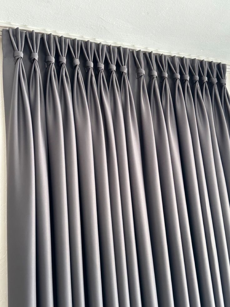 Blackout pinch pleat